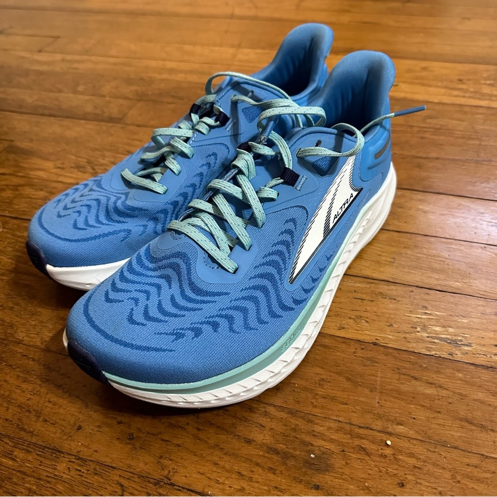 Altra Torin 7 - Women's 10.5 SALE!!